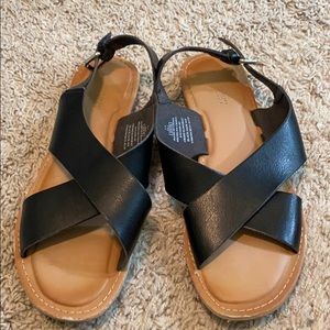 Old Navy Cross Slingback